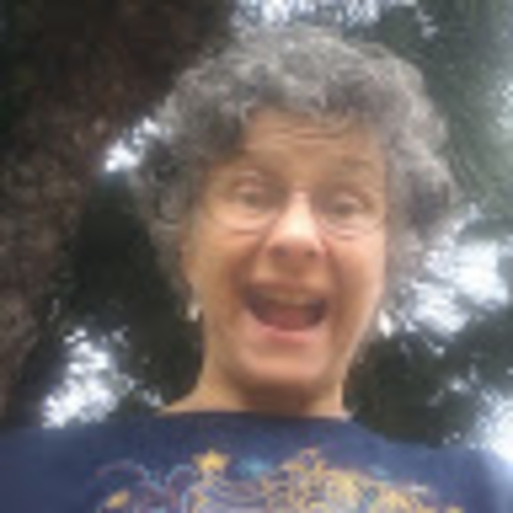 Meet your Posher, Elizabeth